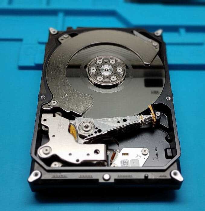 hard drive parts diagram